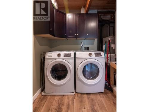 20412 Garnet Valley Road, Summerland, BC - Indoor Photo Showing Laundry Room