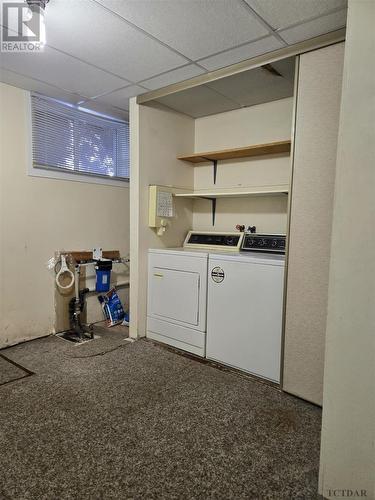197 Roland Rd, Temiskaming Shores, ON - Indoor Photo Showing Laundry Room