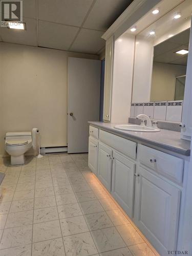 197 Roland Rd, Temiskaming Shores, ON - Indoor Photo Showing Bathroom