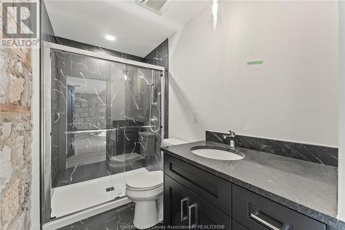 247 Brock Street Unit# 101, Amherstburg, ON - Indoor Photo Showing Bathroom