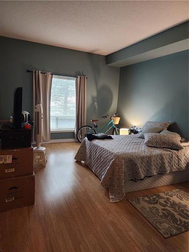 5070 Fairview Street|Unit #105, Burlington, ON - Indoor Photo Showing Bedroom