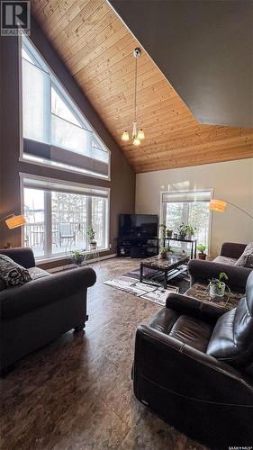 4 Aspen Crescent, Meeting Lake, SK - Indoor Photo Showing Living Room