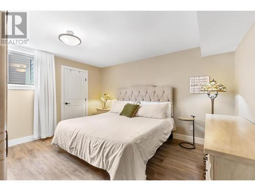 13166 Porter Drive, Lake Country, BC - Indoor Photo Showing Bedroom