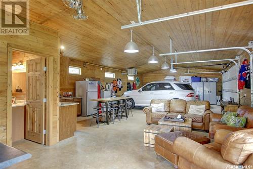 148 Katepwa Drive S, Katepwa Beach, SK - Indoor Photo Showing Garage