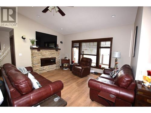 289 Argali Street, Vernon, BC - Indoor Photo Showing Living Room With Fireplace