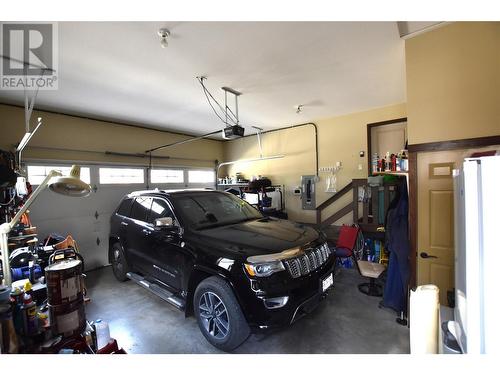 289 Argali Street, Vernon, BC - Indoor Photo Showing Garage