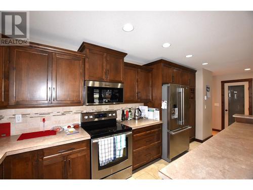 289 Argali Street, Vernon, BC - Indoor Photo Showing Kitchen With Stainless Steel Kitchen