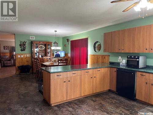 9Km West Of Makwa, Loon Lake Rm No. 561, SK - Indoor Photo Showing Kitchen