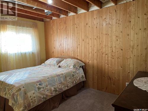 9Km West Of Makwa, Loon Lake Rm No. 561, SK - Indoor Photo Showing Bedroom