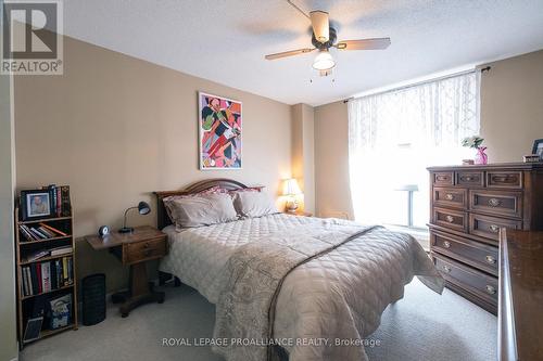 #404 -350 Front St, Belleville, ON - Indoor Photo Showing Bedroom