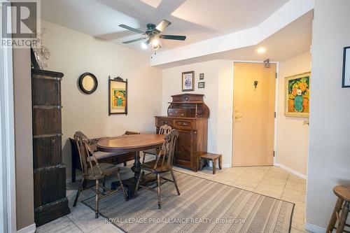 404 - 350 Front Street, Belleville, ON - Indoor Photo Showing Dining Room