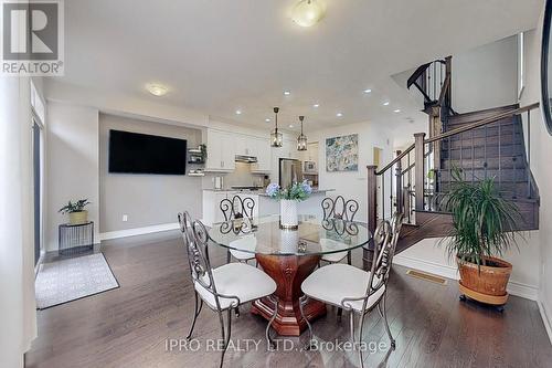 1 Queen Mary Crt, Vaughan, ON - Indoor Photo Showing Dining Room
