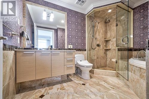 #1203 -662 Sheppard Ave E, Toronto, ON - Indoor Photo Showing Bathroom
