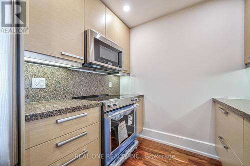 #1203 -662 Sheppard Ave E, Toronto, ON - Indoor Photo Showing Kitchen