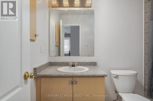 5985 Creditview Rd, Mississauga, ON - Indoor Photo Showing Bathroom
