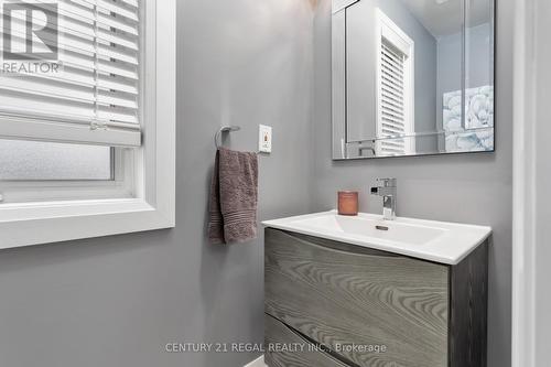 #19 -5985 Creditview Rd, Mississauga, ON - Indoor Photo Showing Bathroom