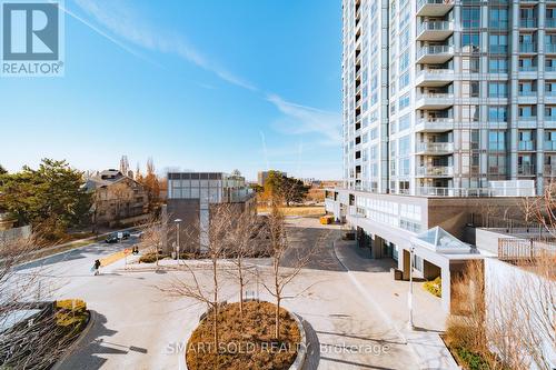 #18A -18 Graydon Hall Dr, Toronto, ON - Outdoor With Balcony With Facade