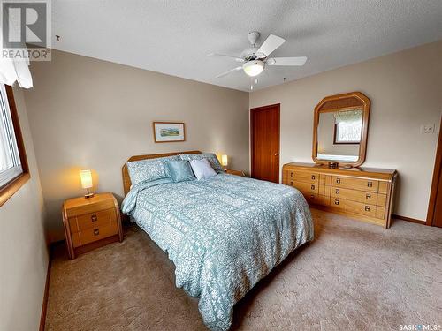 1130 Jubilee Drive, Swift Current, SK - Indoor Photo Showing Bedroom