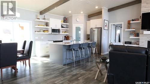 700 Saskatoon Drive, Katepwa Beach, SK - Indoor Photo Showing Kitchen With Upgraded Kitchen