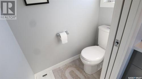 700 Saskatoon Drive, Katepwa Beach, SK - Indoor Photo Showing Bathroom