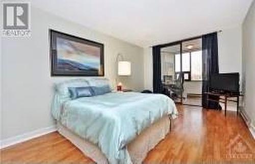 2019 Carling Avenue Unit#305, Ottawa, ON - Indoor Photo Showing Bedroom