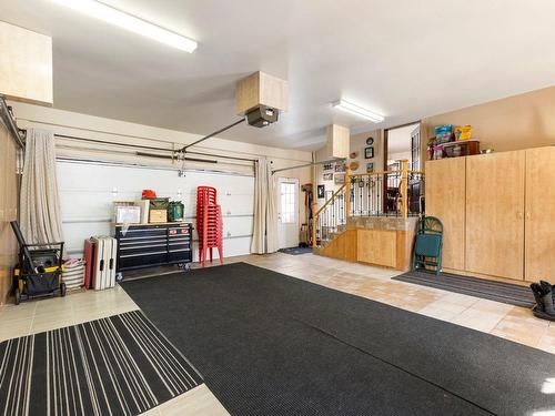 Garage - 6550 Rue De La Bataille, La Prairie, QC - Indoor Photo Showing Garage