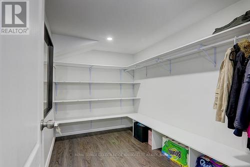 224 The Meadows Ave, Markham, ON - Indoor With Storage