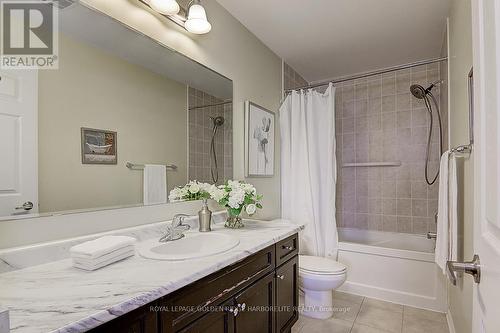 224 The Meadows Avenue, Markham, ON - Indoor Photo Showing Bathroom
