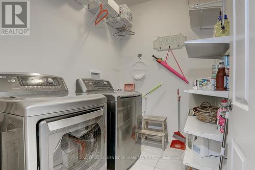224 The Meadows Ave, Markham, ON - Indoor Photo Showing Laundry Room
