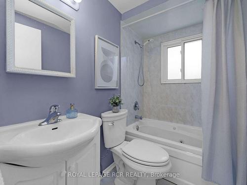 136 Goldgate Cres, Orangeville, ON - Indoor Photo Showing Bathroom