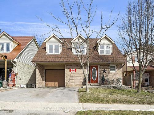 136 Goldgate Cres, Orangeville, ON - Outdoor With Facade