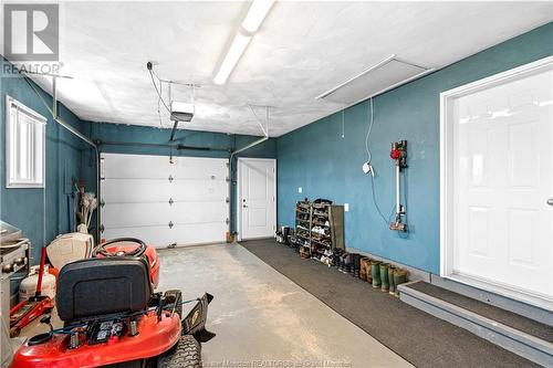 8 Waterfront Lane, Sainte-Marie-De-Kent, NB - Indoor Photo Showing Garage