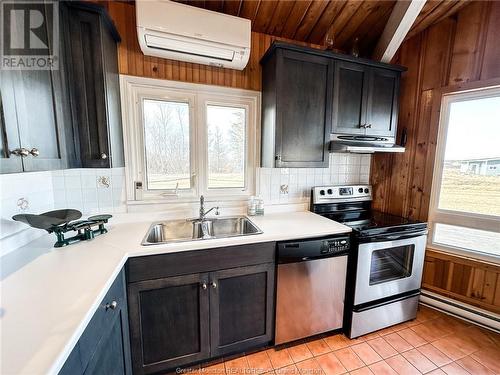 11 Richepaume St, Grand-Barachois, NB - Indoor Photo Showing Kitchen With Stainless Steel Kitchen With Double Sink