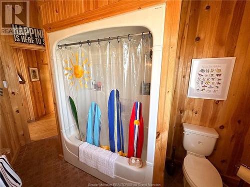 11 Richepaume St, Grand-Barachois, NB - Indoor Photo Showing Bedroom