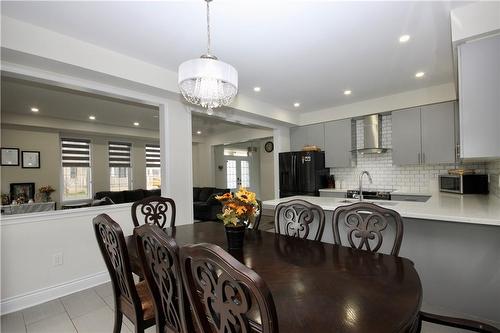 57 Thompson Road, Caledonia, ON - Indoor Photo Showing Dining Room