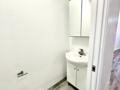 Salle d'eau - 690  - 696 1Re Avenue, Montréal (Verdun/Île-Des-Soeurs), QC - Indoor Photo Showing Bathroom