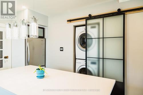 707 Parkdale Avenue, Ottawa, ON - Indoor Photo Showing Laundry Room