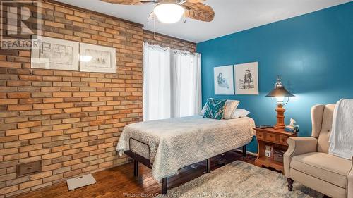 9090 Canard Drive, Lasalle, ON - Indoor Photo Showing Bedroom