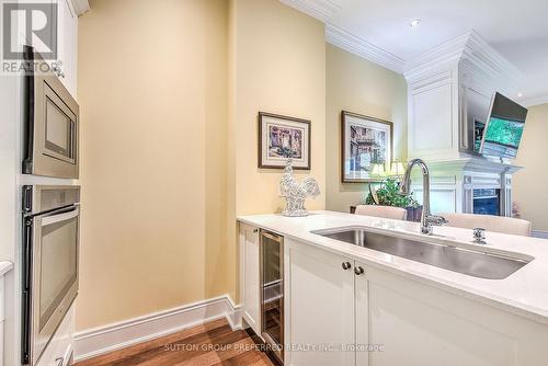 111 - 1705 Fiddlehead Place, London, ON - Indoor Photo Showing Kitchen