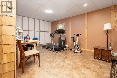 99 Waldenwood Road, Whitefish, ON - Indoor Photo Showing Gym Room