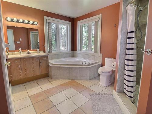 Salle de bains - 5907 Ch. Clt, Témiscaming, QC - Indoor Photo Showing Bathroom