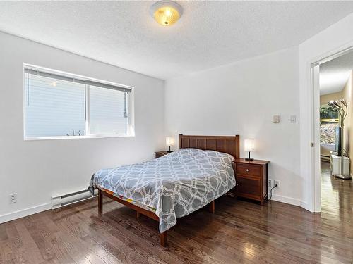 829 Harewood Mines Rd, Nanaimo, BC - Indoor Photo Showing Bedroom