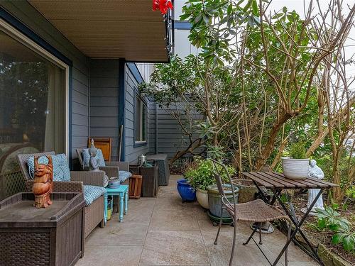 101-2427 Amherst Ave, Sidney, BC - Outdoor With Deck Patio Veranda With Exterior