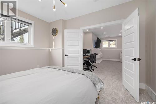 225 Cowan Crescent, Martensville, SK - Indoor Photo Showing Bedroom