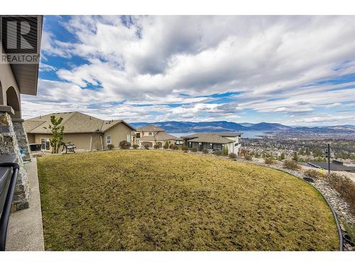 900 Lamont Lane, Kelowna, BC - Outdoor With View