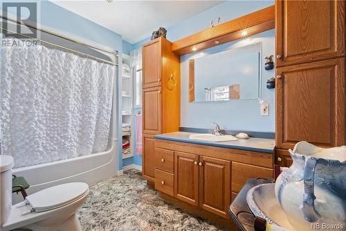 1798 865 Route, Hillsdale, NB - Indoor Photo Showing Bathroom