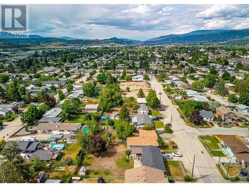 420 Asher Road, Kelowna, BC - Outdoor With View