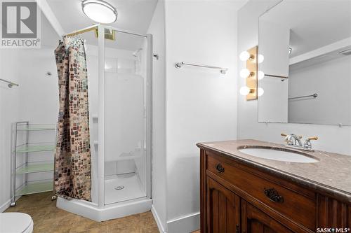 346 Anderson Crescent, Saskatoon, SK - Indoor Photo Showing Bathroom