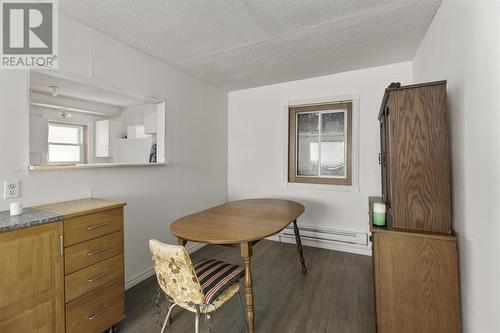 581 Queen St W, Sault Ste. Marie, ON - Indoor Photo Showing Dining Room