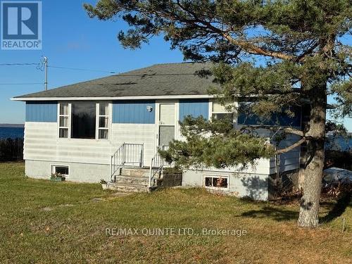 5083 Long Point Rd, Prince Edward County, ON - Outdoor